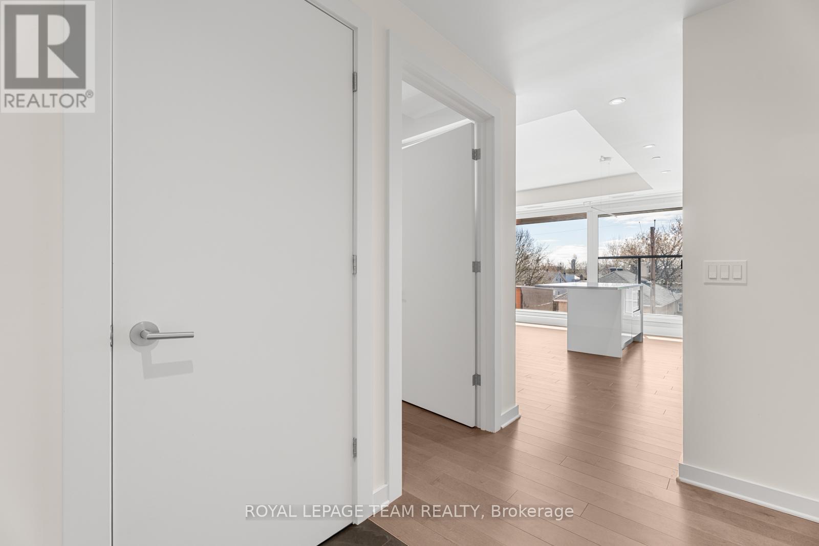 310 - 135 Barrette Street, Ottawa, Ontario  K1L 7Z9 - Photo 20 - X12120596