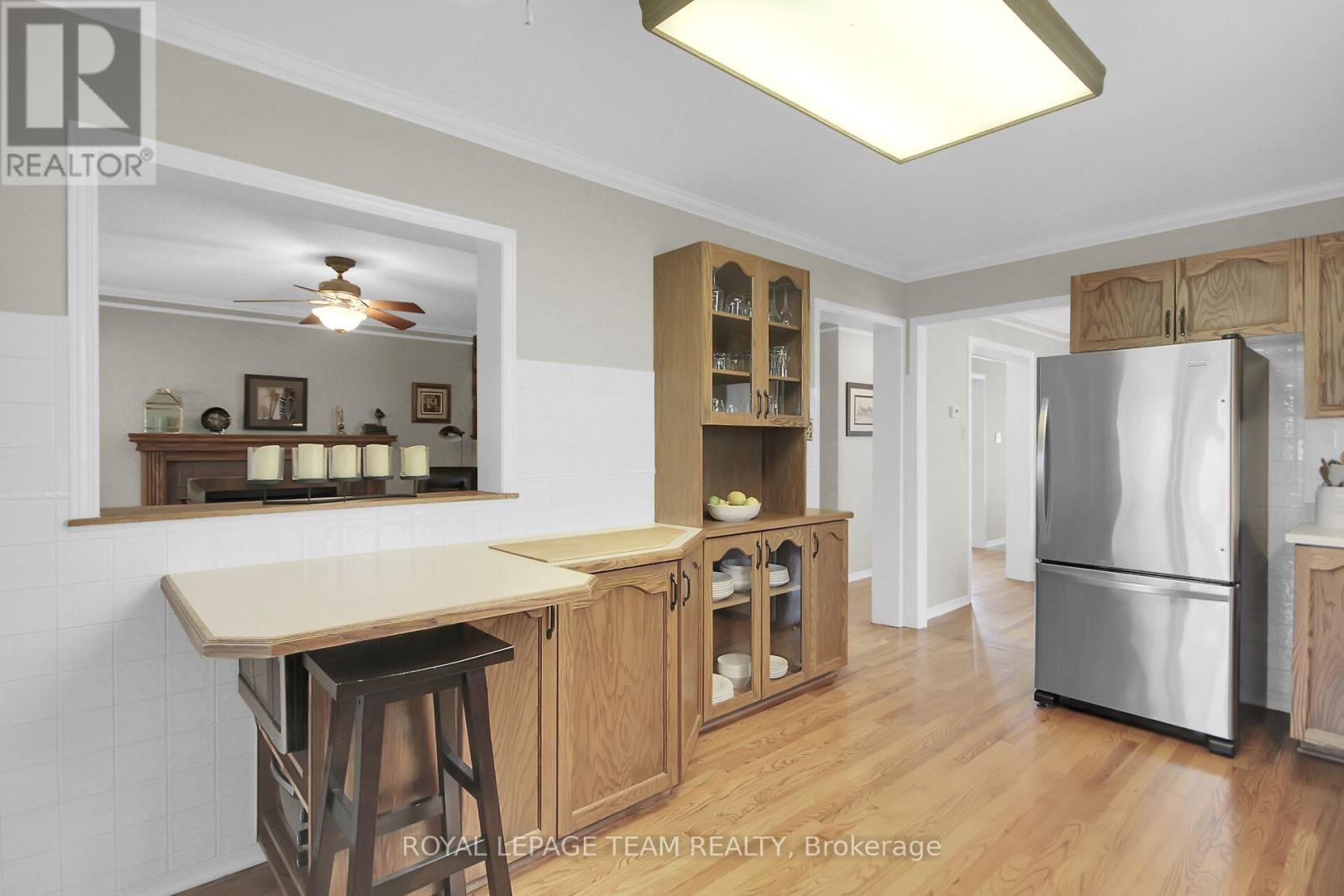45 Denham Way, Ottawa, Ontario  K2S 1H8 - Photo 12 - X12120605