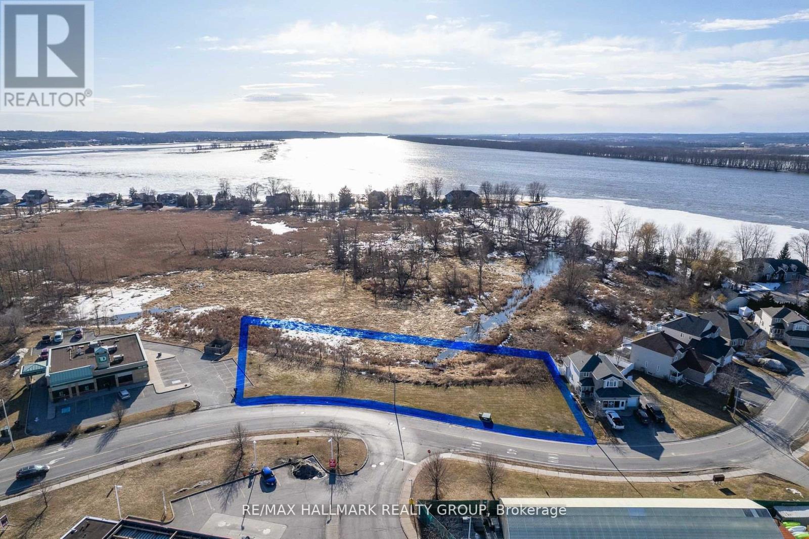 2620 Chamberland Street, Clarence-Rockland, Ontario  K4K 0A5 - Photo 4 - X12120607