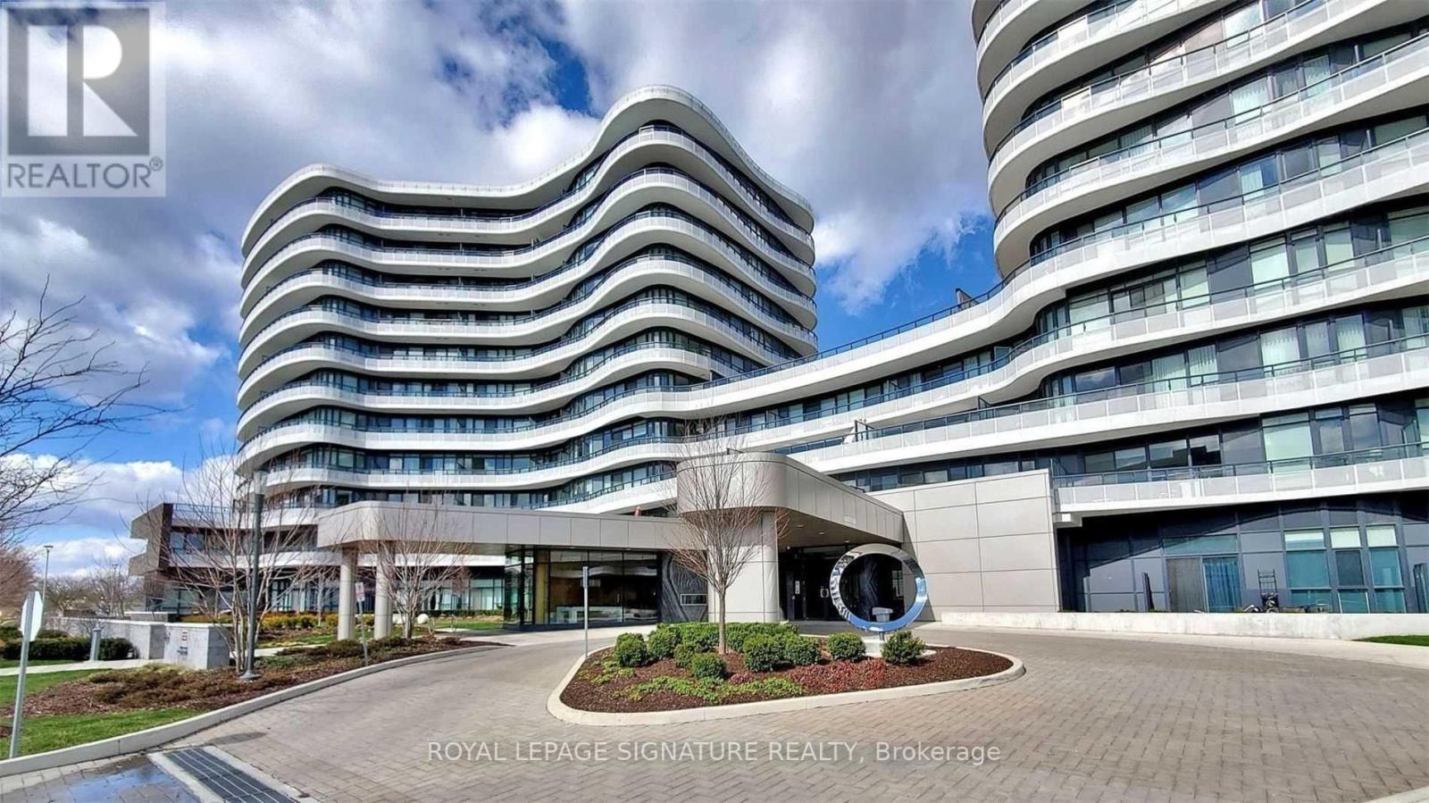 Property at 105 - 99 THE DONWAY W image 1