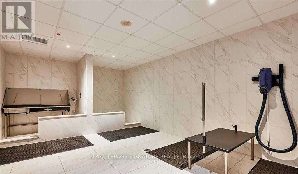 105 - 99 The Donway W, Toronto, Ontario  M3C 0N8 - Photo 27 - C12119191