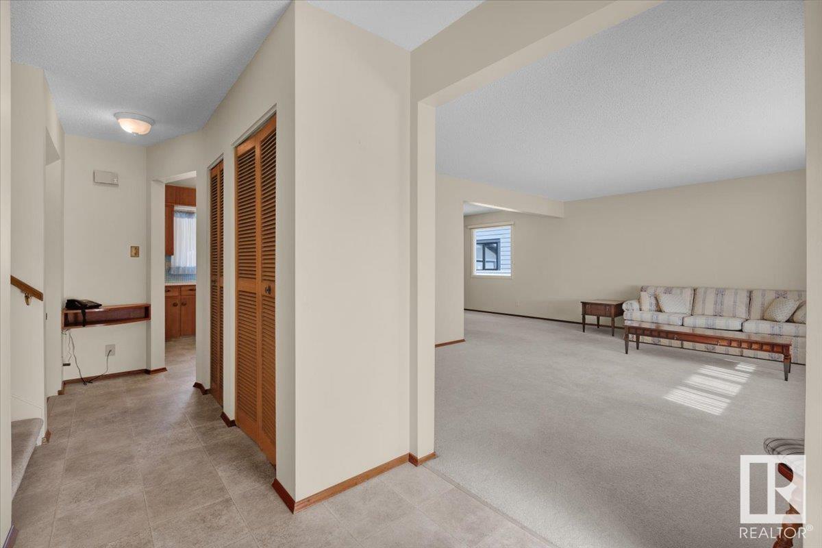 Property at 7626 154 ST NW image 3