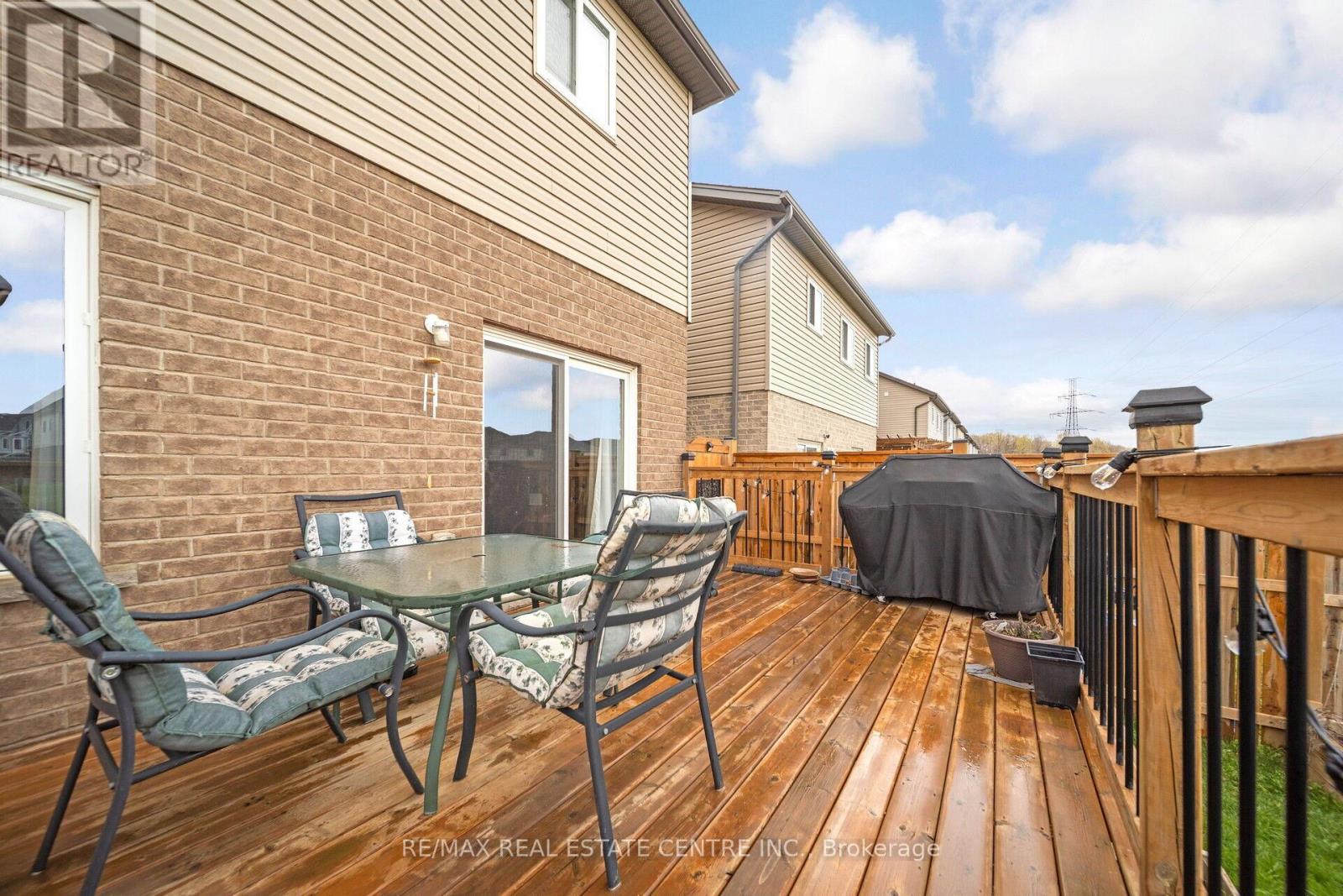 275 Buttonbush Street, Waterloo, Ontario  N2V 0B4 - Photo 44 - X12119246