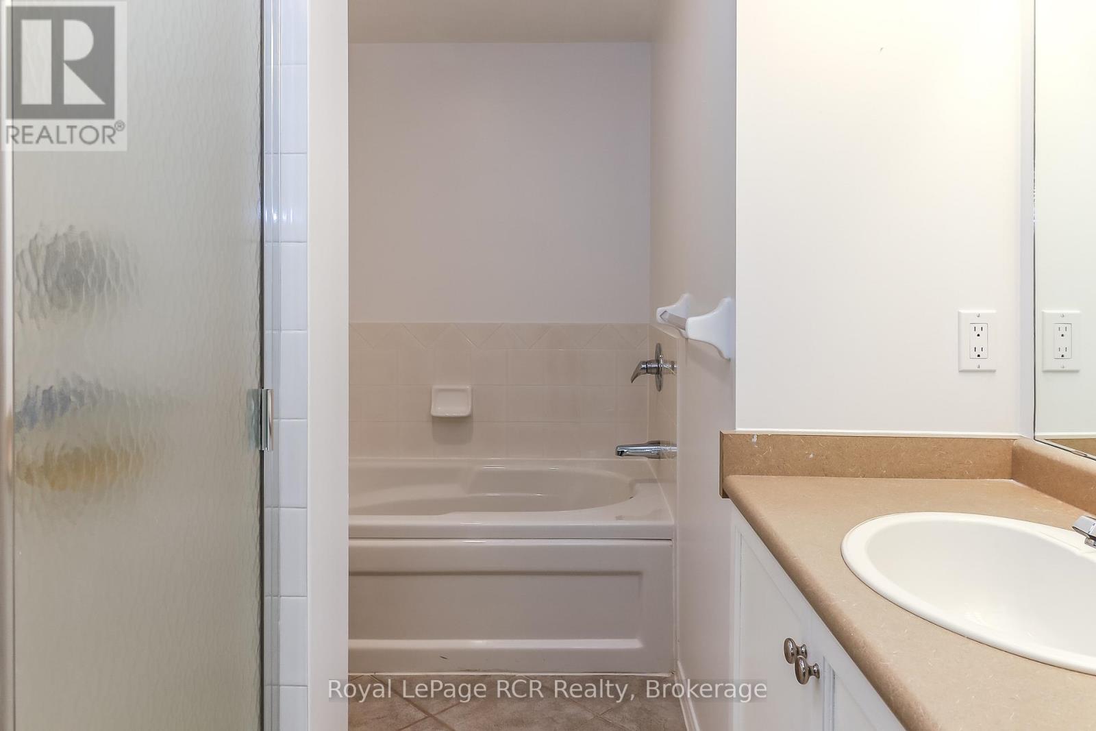 2006 - 750 Johnston Park Avenue, Collingwood, Ontario  L9Y 5C7 - Photo 16 - S12120552