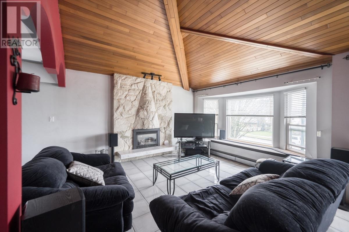 1360 Renfrew Street, Vancouver, British Columbia  V5K 4C4 - Photo 4 - R2997457