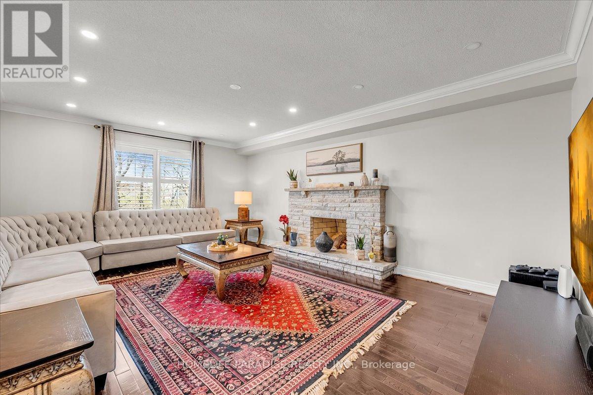 5192 Durie Road, Mississauga, Ontario  L5M 2C7 - Photo 14 - W12120362