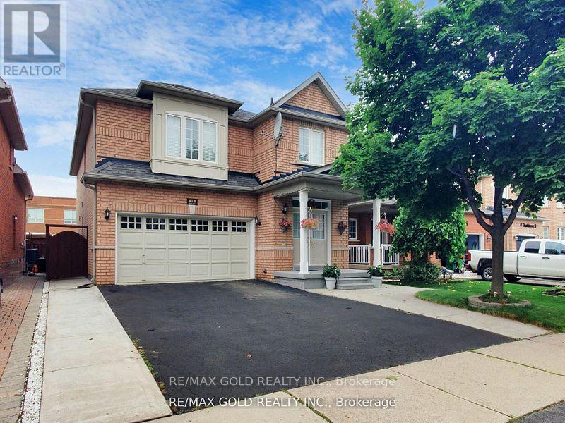 Property at 18 THIMBLEBERRY STREET image 1