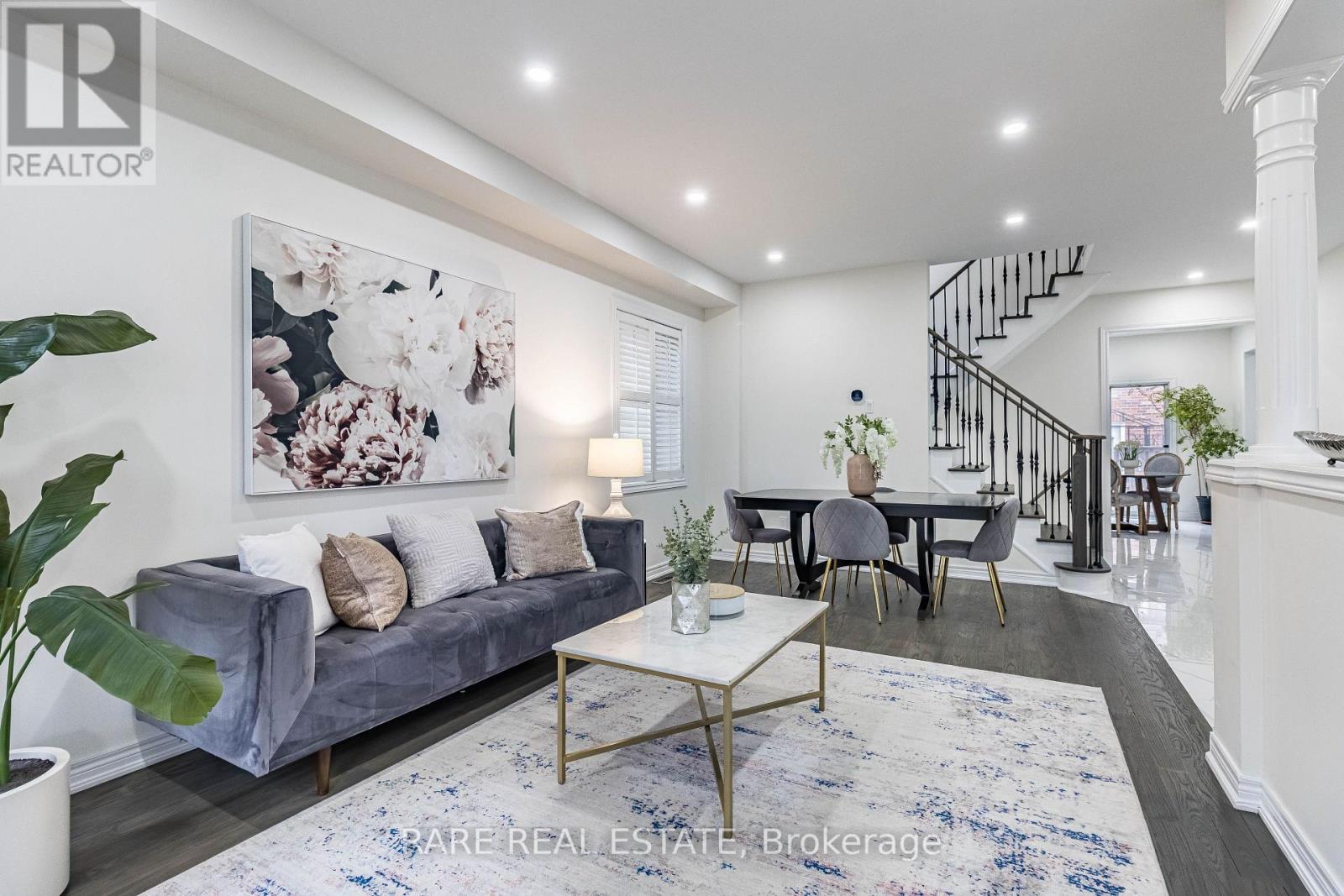 Property at 27 SUMMERSHADE STREET image 4