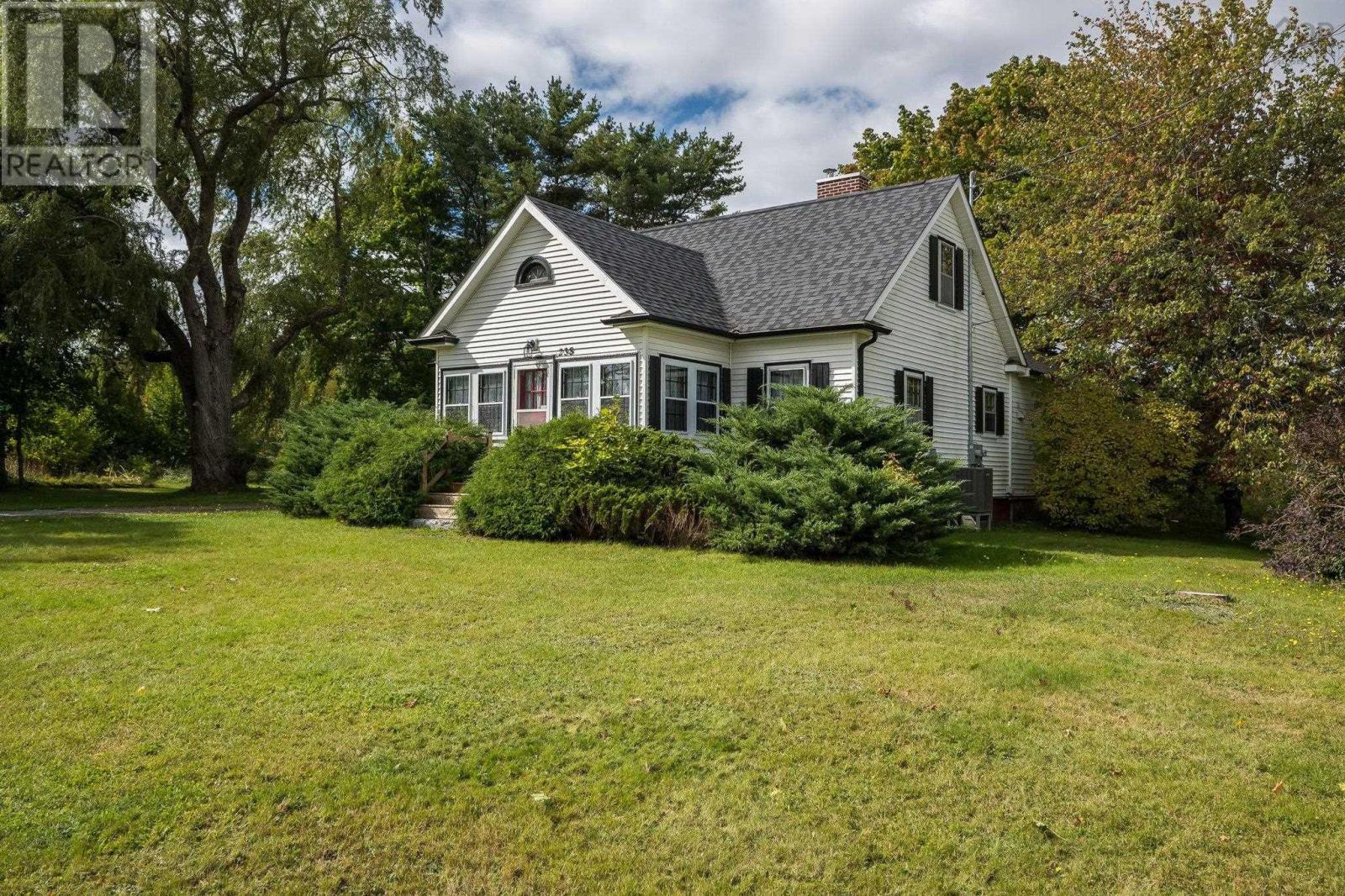 238 Nichols Avenue, North Kentville, Nova Scotia  B4N 3V7 - Photo 4 - 202507794
