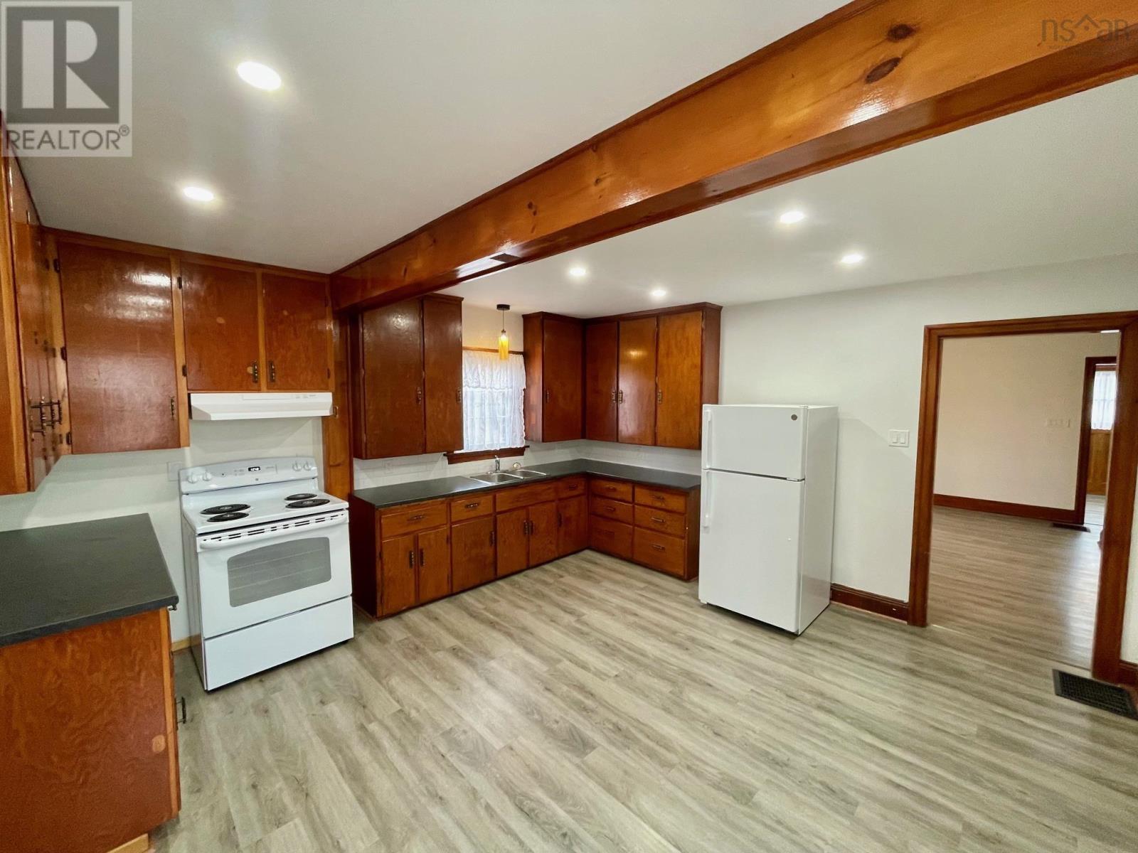 238 Nichols Avenue, North Kentville, Nova Scotia  B4N 3V7 - Photo 11 - 202507795