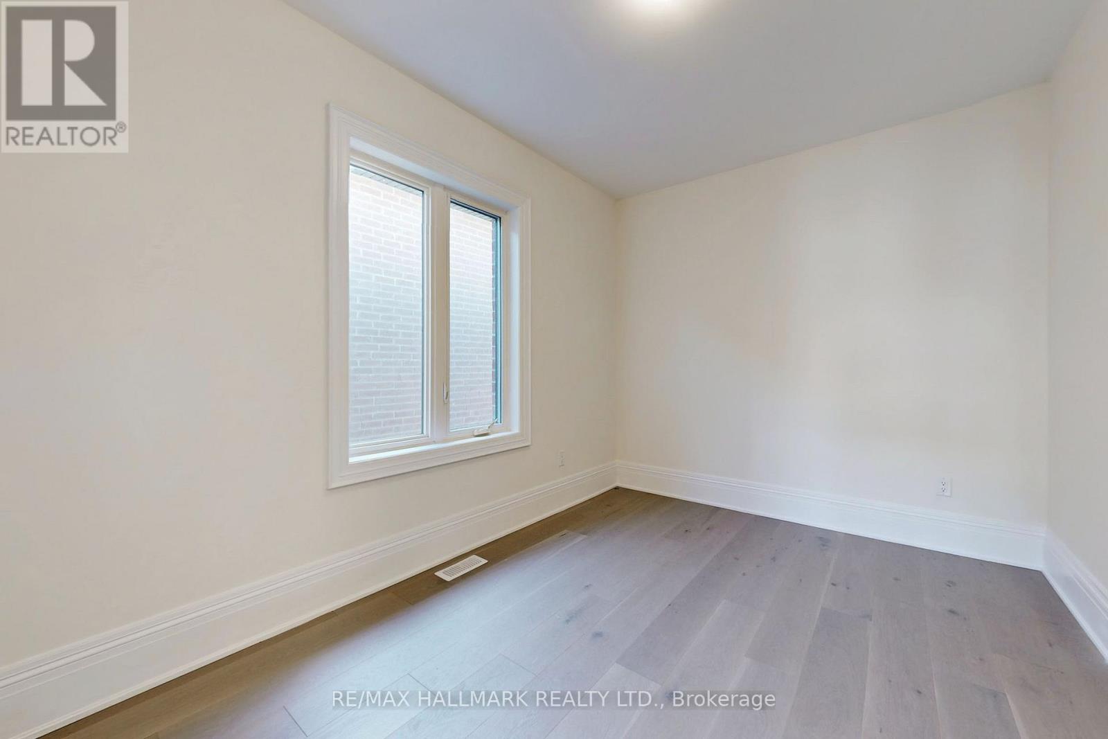 36 Royal Hill Court, Aurora (Aurora Estates), Ontario  L4G 3Z7 - Photo 27 - N12002220