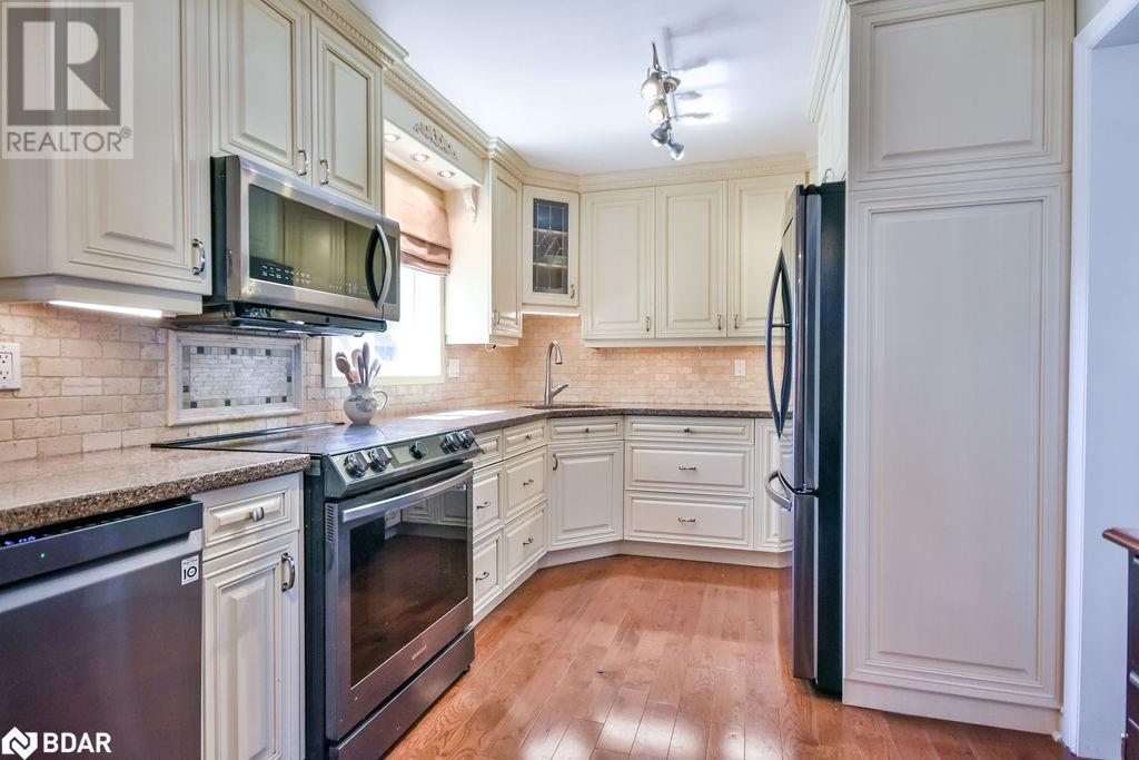 17 Frontier Avenue, Orillia, Ontario  L3V 7S8 - Photo 14 - 40716952