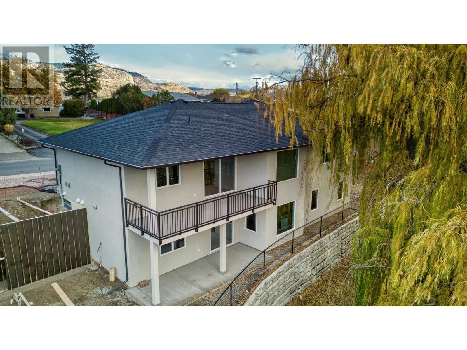 Property at 3620 LOBELIA Drive image 2