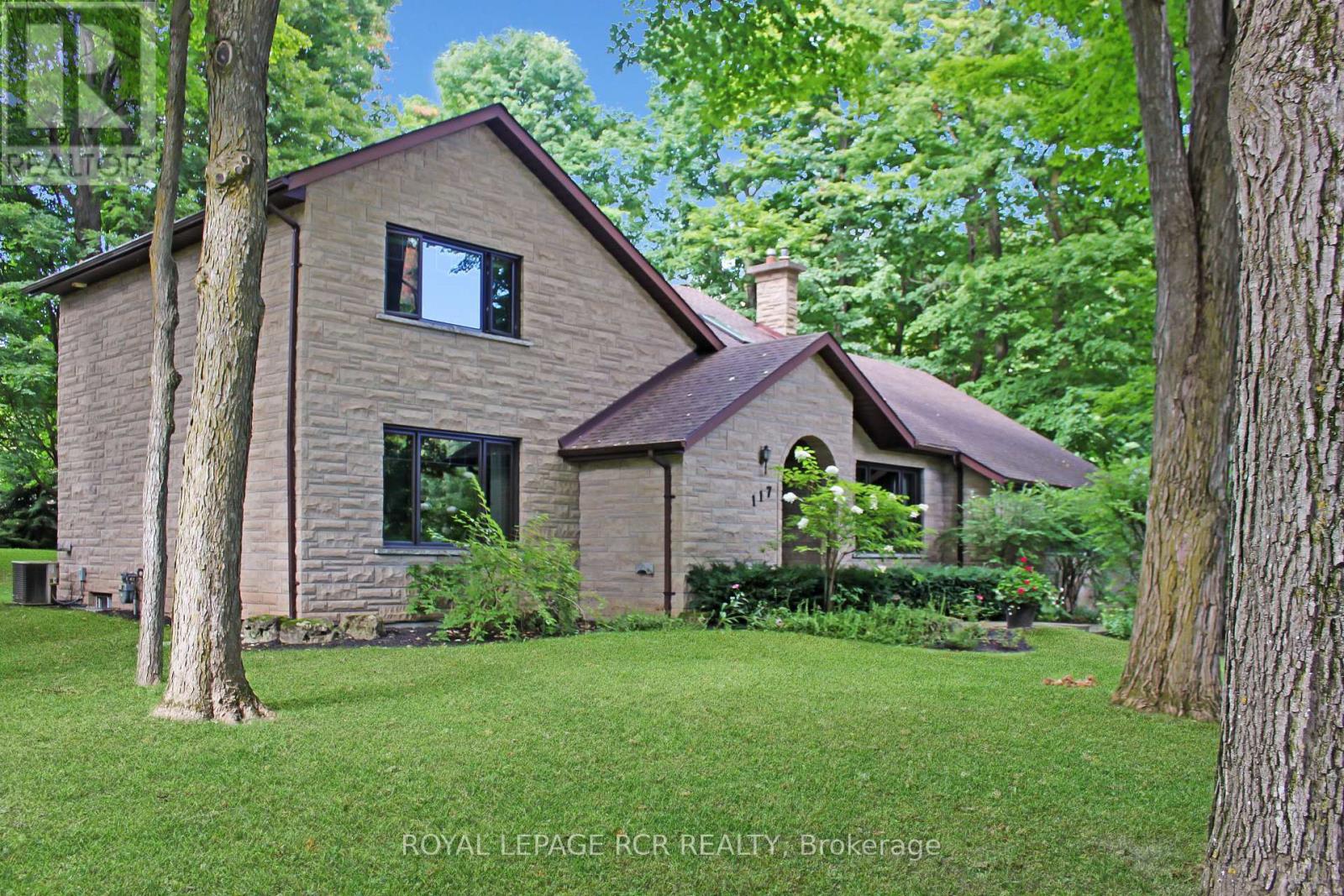 Property at 117 BIRCH GROVE image 3