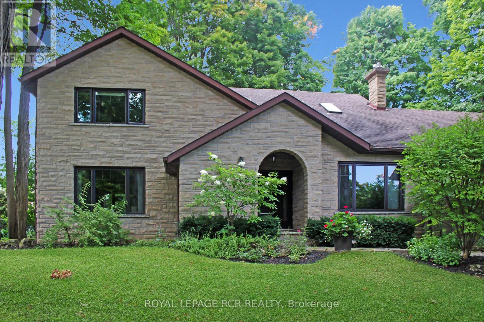 Property at 117 BIRCH GROVE image 4