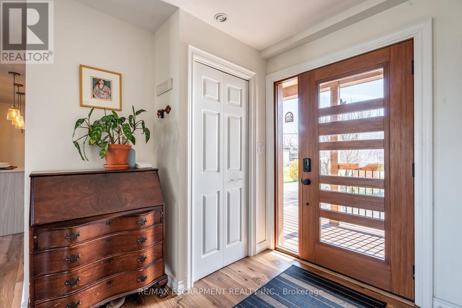 Property at 175 BEACH BOULEVARD image 5