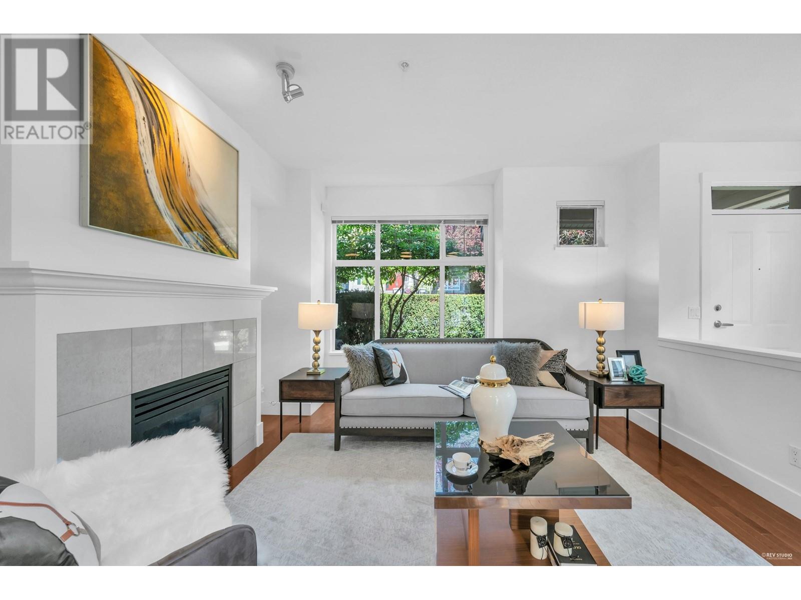 Listing Picture 6 of 40 : 980 W 58TH AVENUE, Vancouver / 溫哥華 - 魯藝地產 Yvonne Lu Group - MLS Medallion Club Member