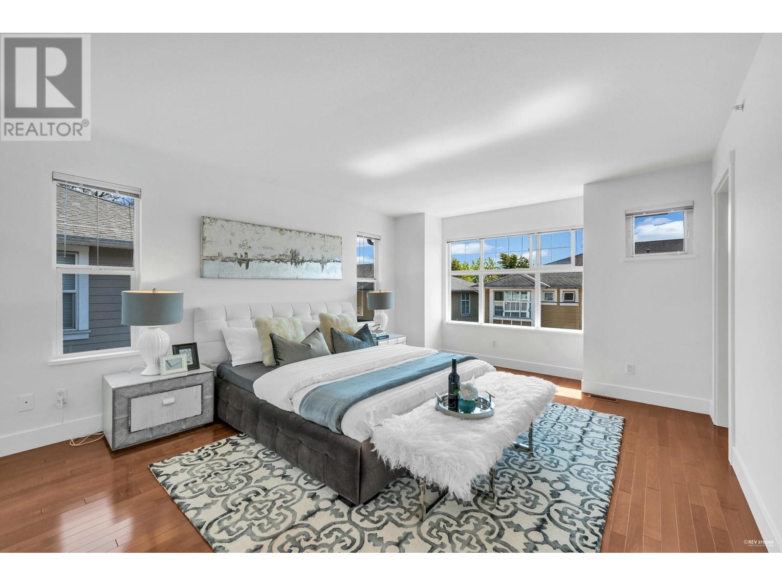 Listing Picture 21 of 40 : 980 W 58TH AVENUE, Vancouver / 溫哥華 - 魯藝地產 Yvonne Lu Group - MLS Medallion Club Member