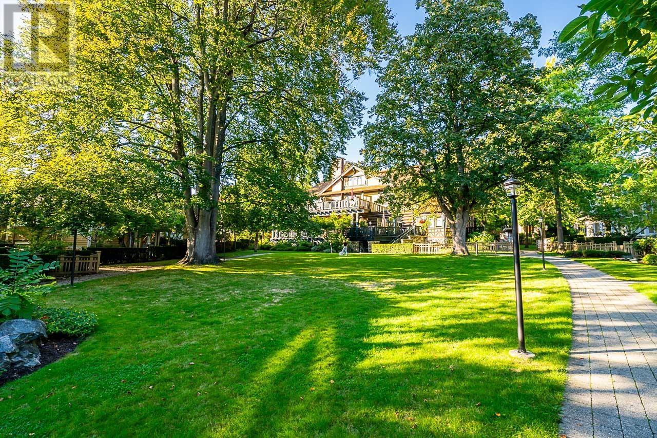 Listing Picture 36 of 40 : 980 W 58TH AVENUE, Vancouver / 溫哥華 - 魯藝地產 Yvonne Lu Group - MLS Medallion Club Member