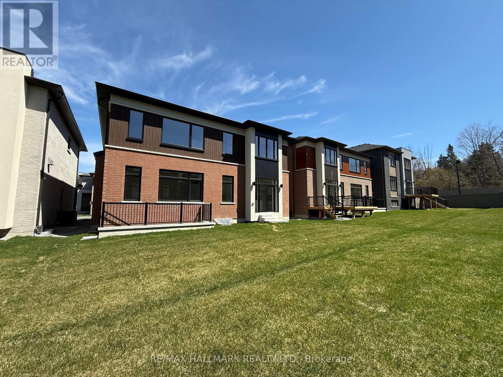36 Royal Hill Court, Aurora (Aurora Estates), Ontario  L4G 3Z7 - Photo 36 - N12002220