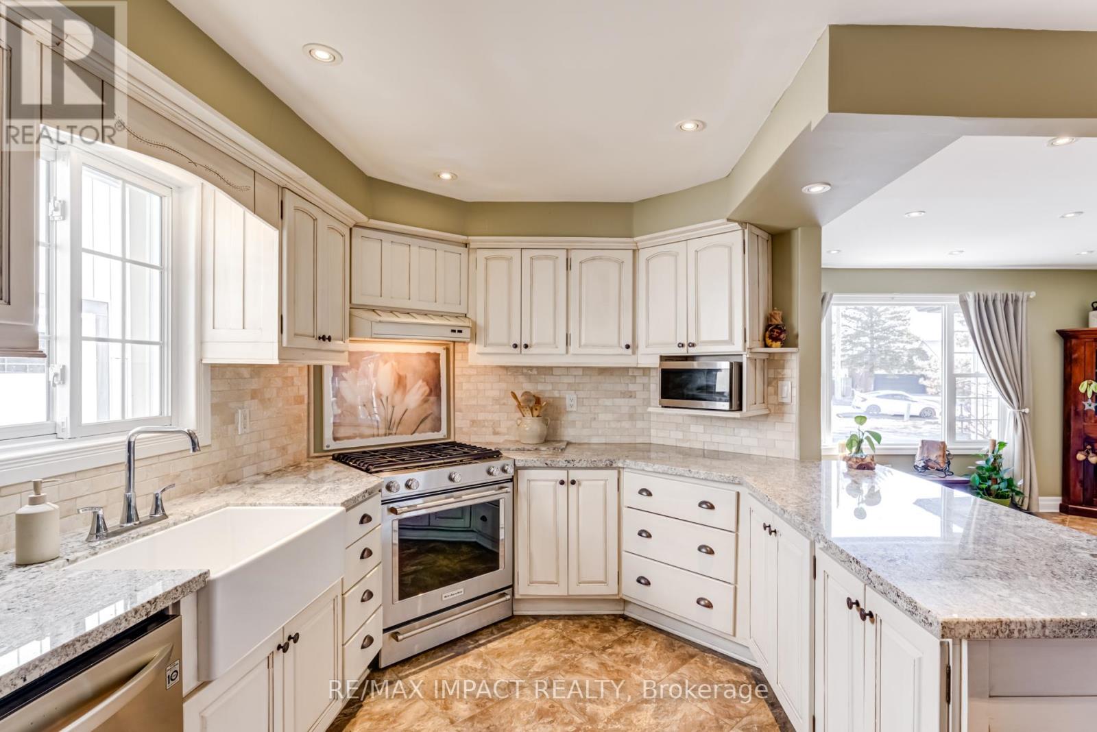 21 Propp Drive, Kawartha Lakes, Ontario  L0A 1K0 - Photo 13 - X12070453