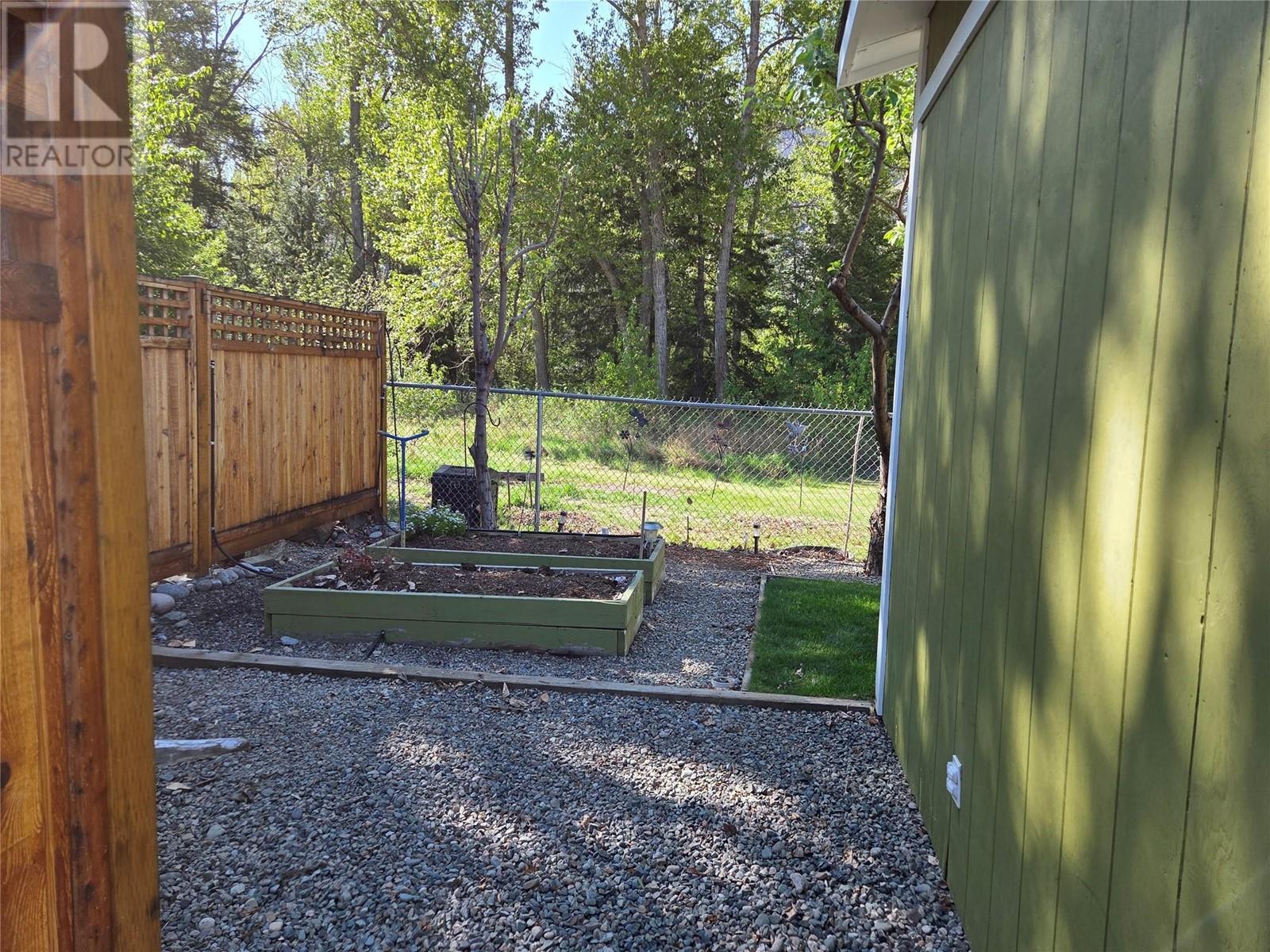 4354 Highway 3 Unit# 39, Keremeos, British Columbia  V0X 1N1 - Photo 6 - 10345980