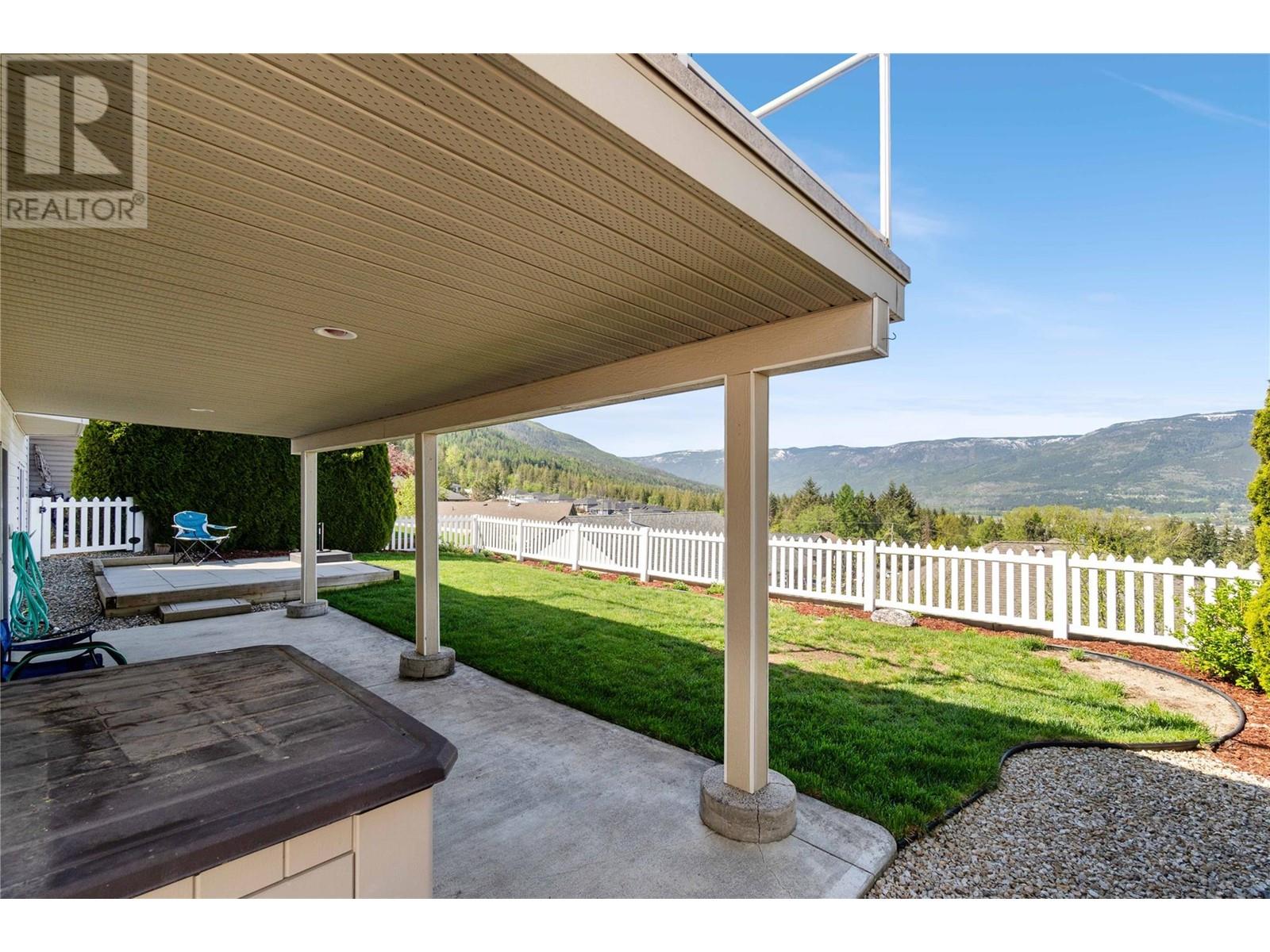 1321 12 Street Se, Salmon Arm, British Columbia  V1E 2R6 - Photo 71 - 10335085