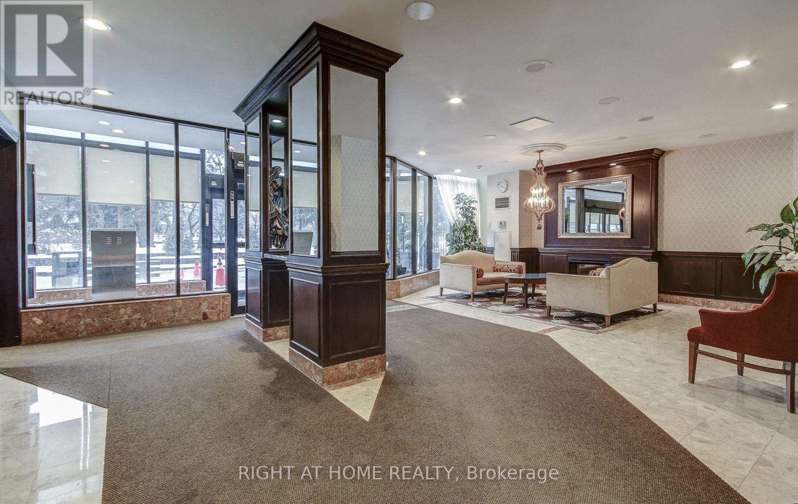 507 - 33 Weldrick Road E, Richmond Hill, Ontario  L4C 8W4 - Photo 4 - N12060829