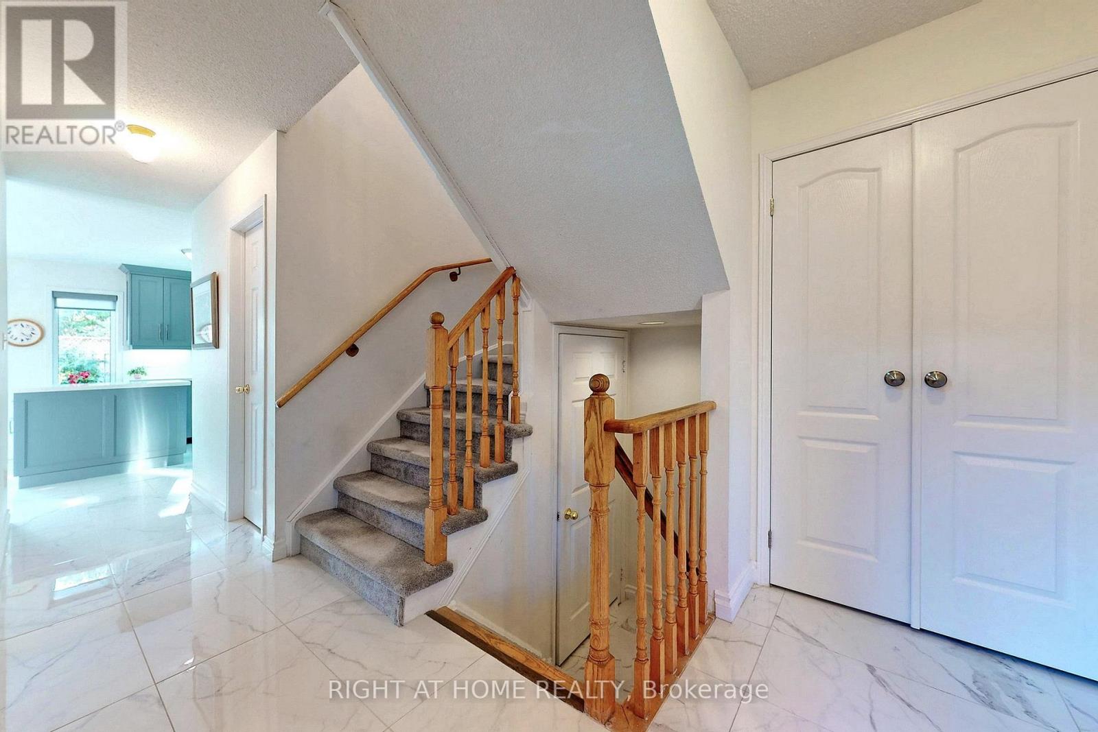 117 Lent Crescent, Brampton, Ontario  L6Y 5E6 - Photo 24 - W11996552