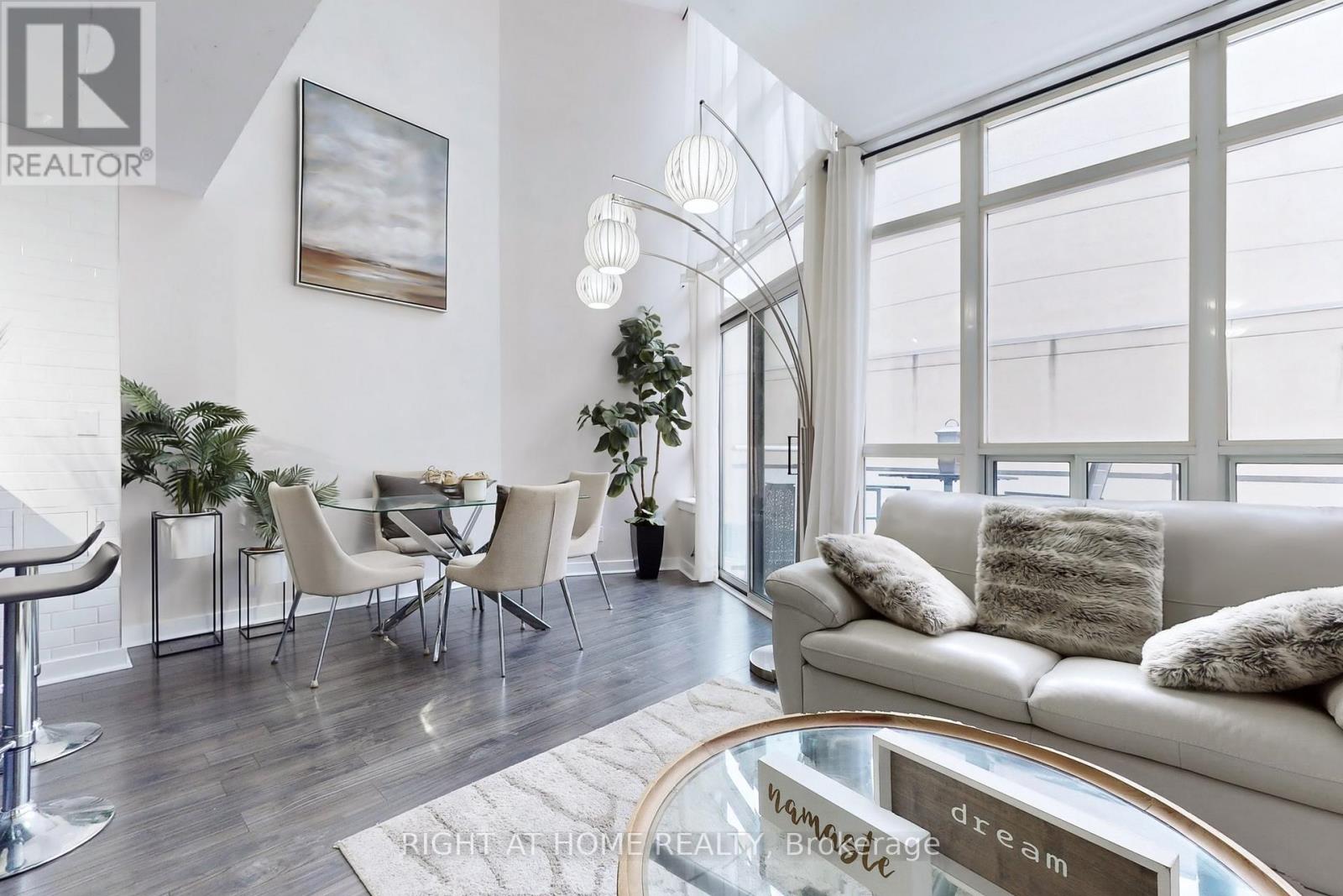 401 - 255 Richmond Street E, Toronto, Ontario  M5A 4T7 - Photo 12 - C12023897