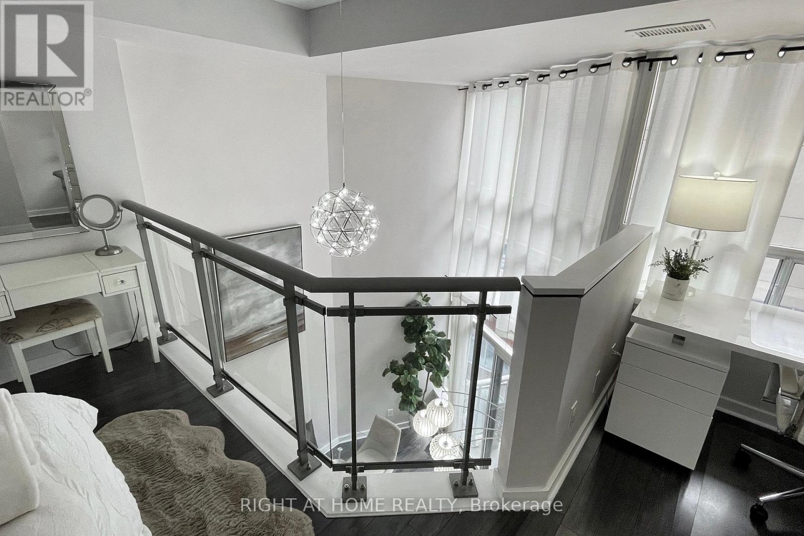 401 - 255 Richmond Street E, Toronto, Ontario  M5A 4T7 - Photo 36 - C12023897