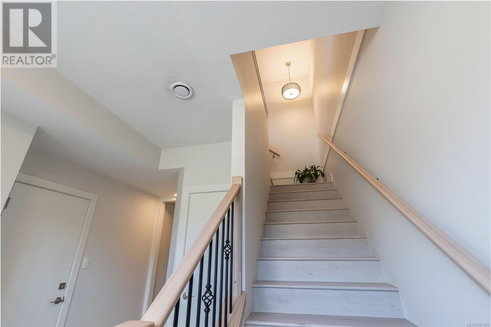 Property at 5799 Linley Valley Dr image 5