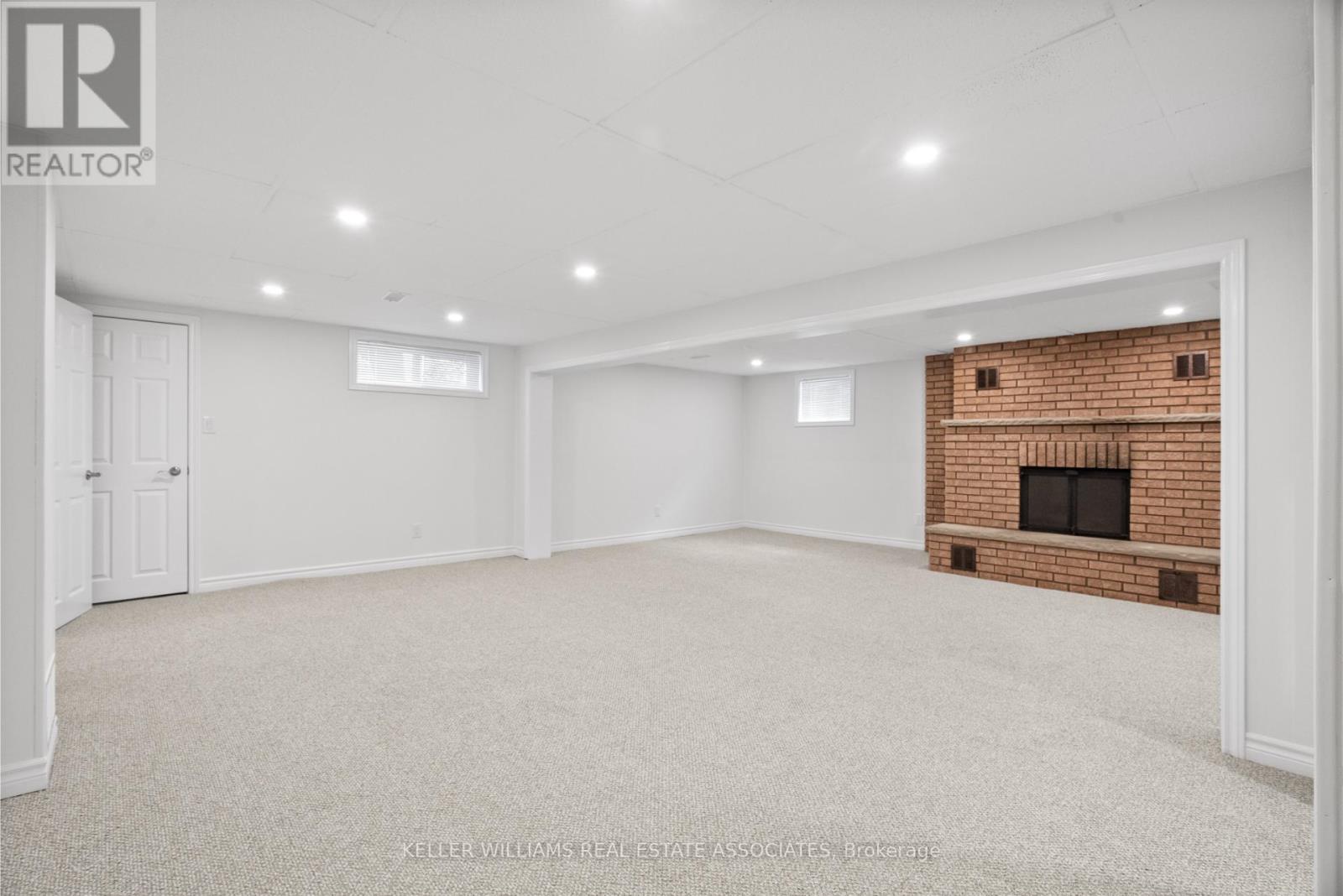 557 Exbury Crescent, Mississauga, Ontario  L5G 2P5 - Photo 23 - W12115866