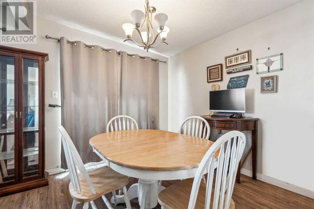 7216 Silvermead Road Nw, Calgary, Alberta  T3B 3V2 - Photo 7 - A2210204