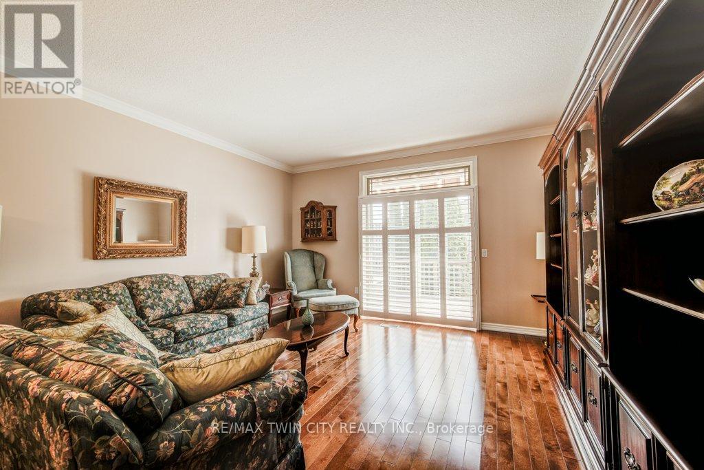 107 - 20 Isherwood Avenue, Cambridge, Ontario  N1R 8P9 - Photo 9 - X12076946