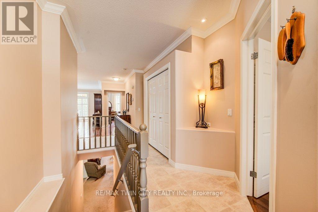 Property at 107 - 20 ISHERWOOD AVENUE image 5