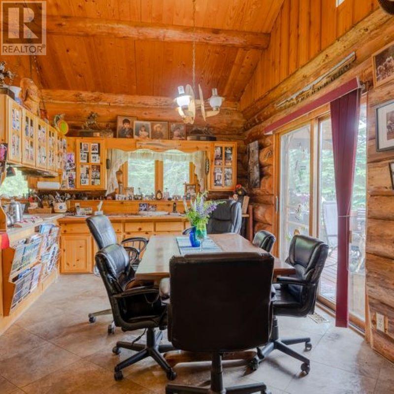 6542 Morrissey Road, Elk Valley, British Columbia  V0B 1M1 - Photo 22 - 2471199