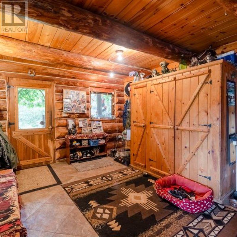 6542 Morrissey Road, Elk Valley, British Columbia  V0B 1M1 - Photo 18 - 2471199