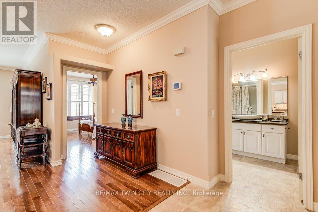 107 - 20 Isherwood Avenue, Cambridge, Ontario  N1R 8P9 - Photo 7 - X12076946