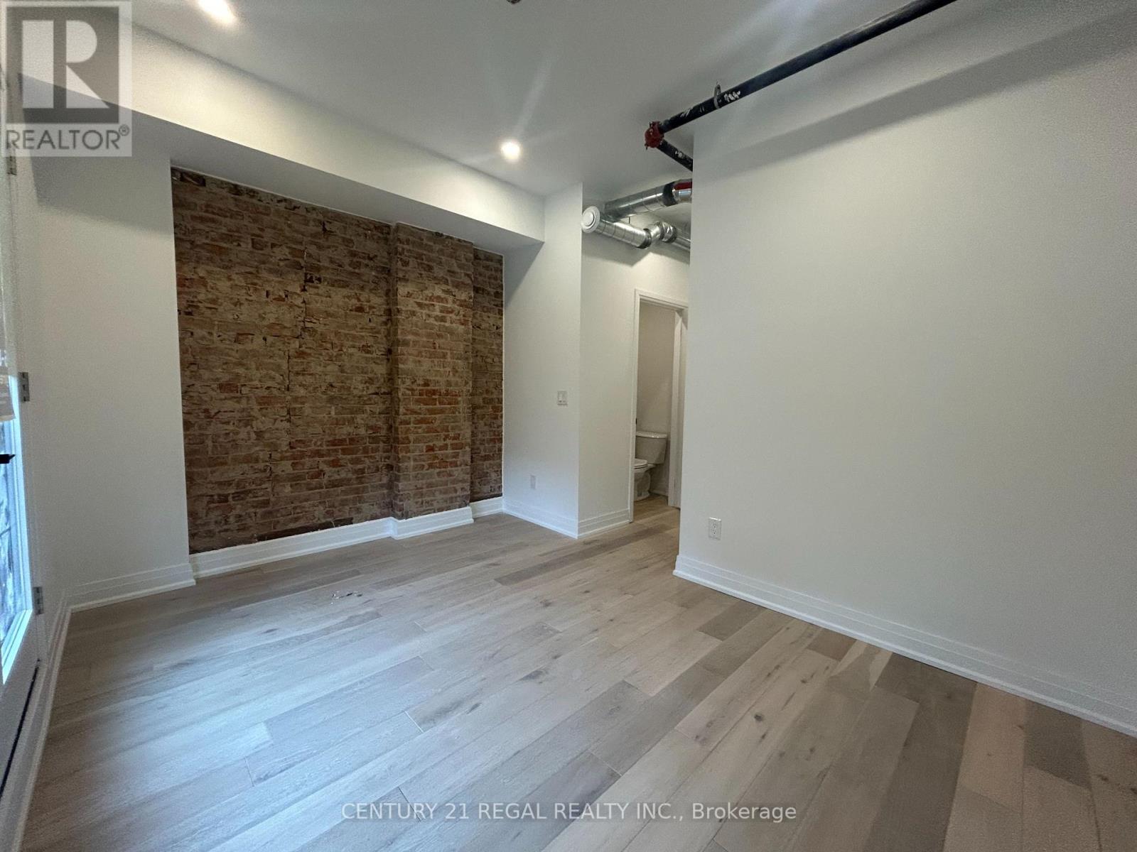 2nd Floor - 1171 Dundas Street W, Toronto, Ontario  M6J 1X3 - Photo 2 - C12005819