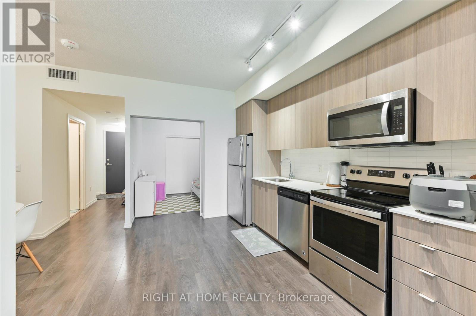 312 - 3237 Bayview Avenue, Toronto, Ontario  M2K 0G1 - Photo 10 - C12053492
