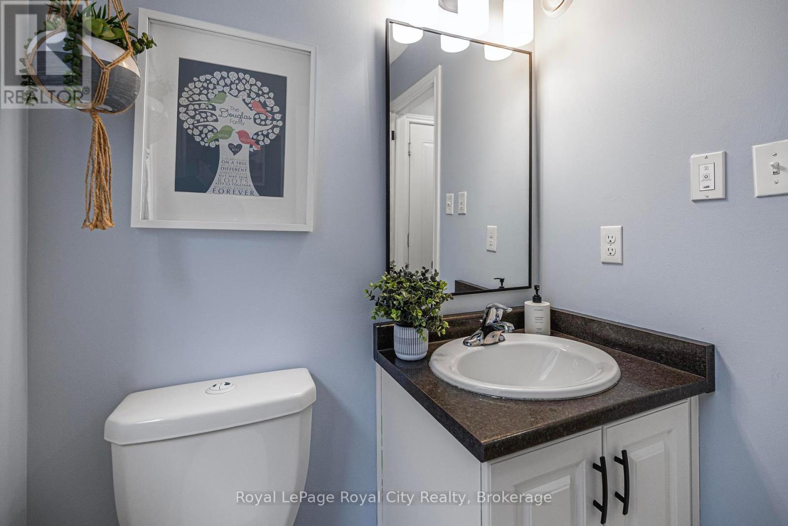38 Marshall Drive, Guelph, Ontario  N1E 0K7 - Photo 7 - X12118431
