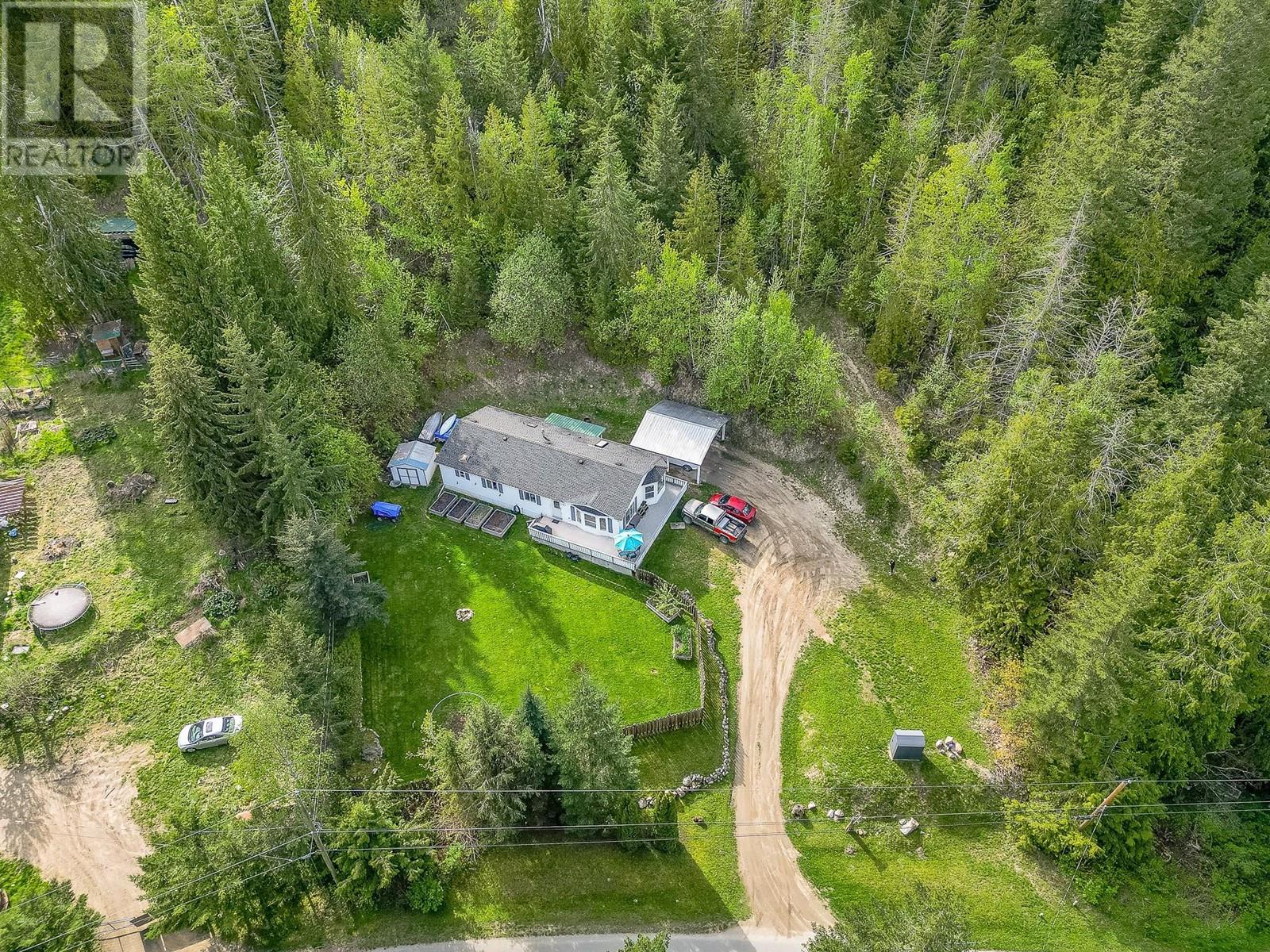 725 Abbington Lane, Tappen, British Columbia  V0E 2X0 - Photo 50 - 10337390
