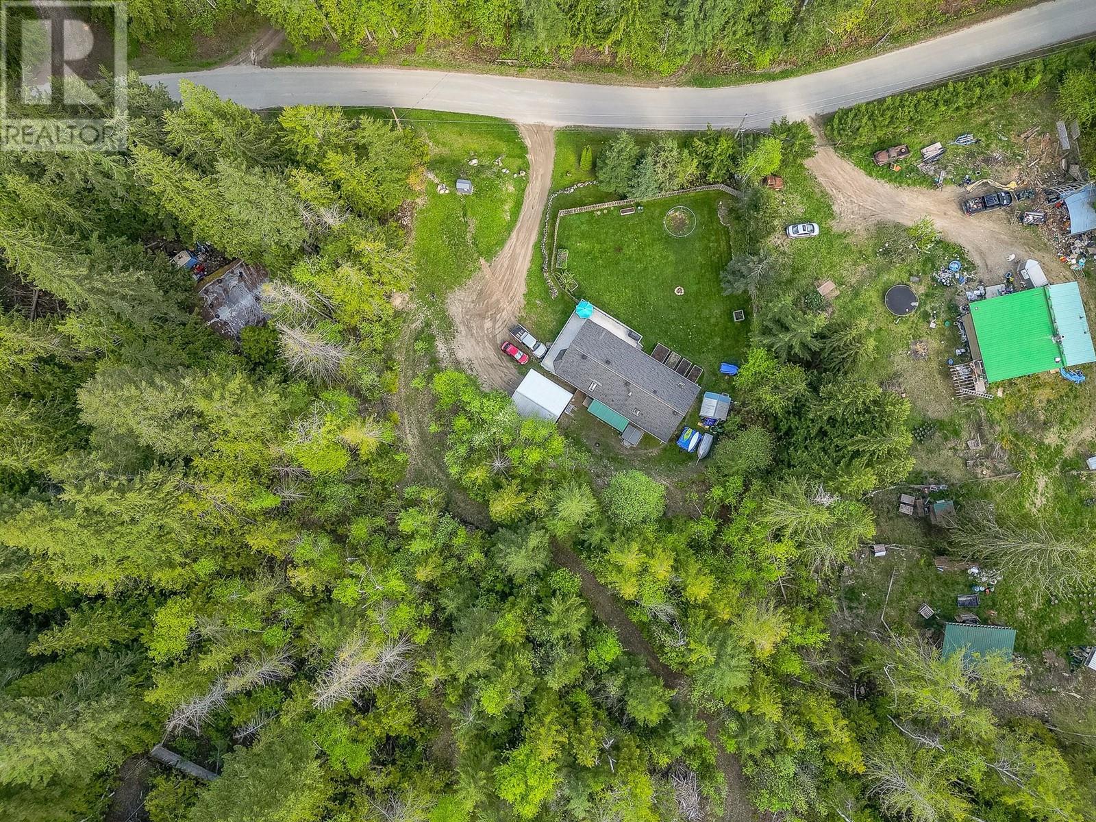 725 Abbington Lane, Tappen, British Columbia  V0E 2X0 - Photo 53 - 10337390
