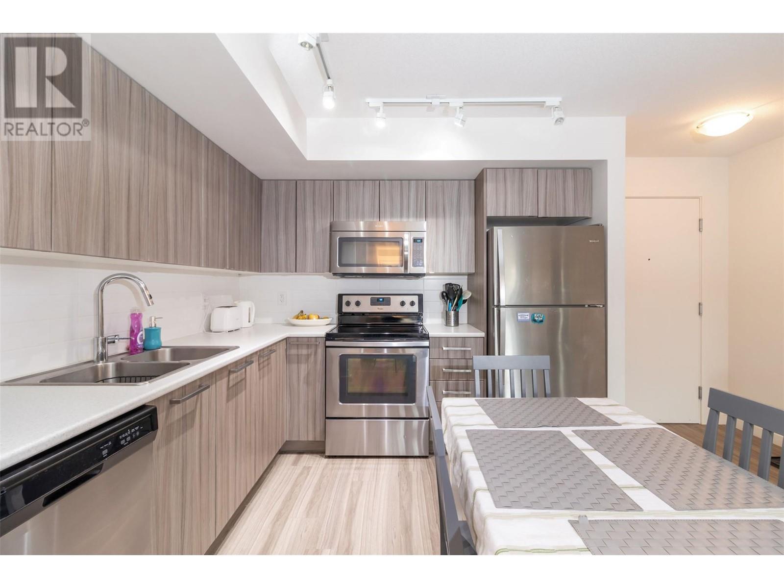 881 Academy Way Unit# 210, Kelowna, British Columbia  V1V 0A2 - Photo 6 - 10344063