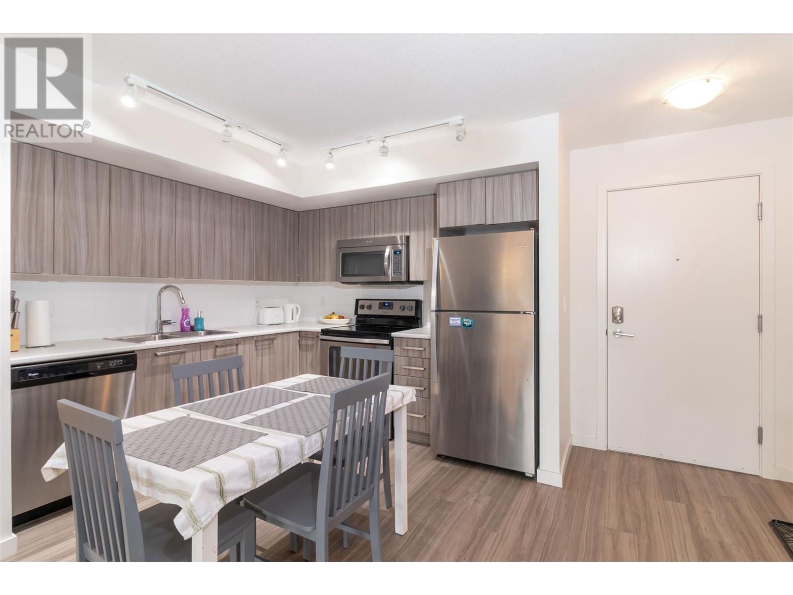 881 Academy Way Unit# 210, Kelowna, British Columbia  V1V 0A2 - Photo 4 - 10344063
