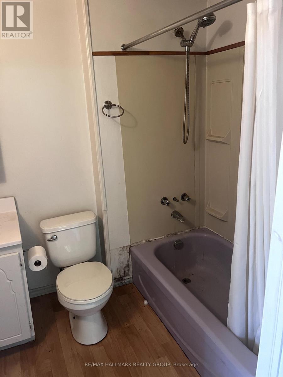 75 Louis Street, Brockville, Ontario  K6V 4H6 - Photo 14 - X12120628