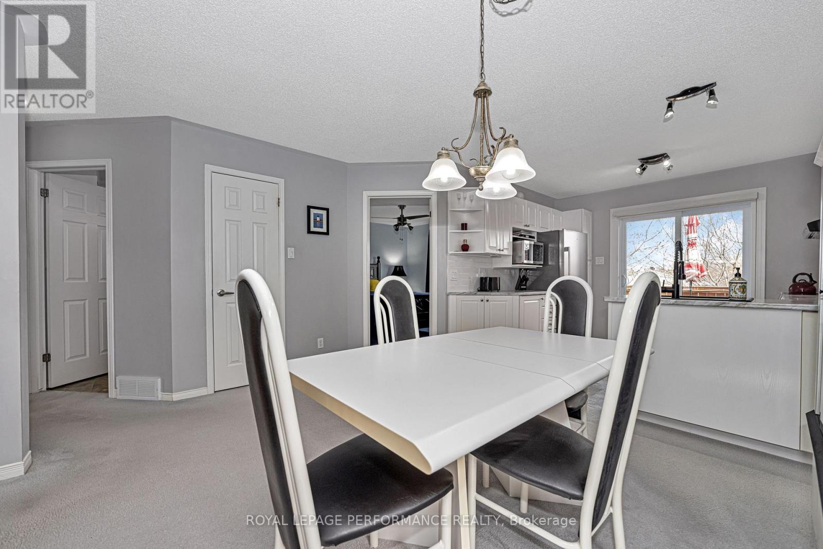 2833 Valerie Place, Clarence-Rockland, Ontario  K4K 1R3 - Photo 11 - X12120690