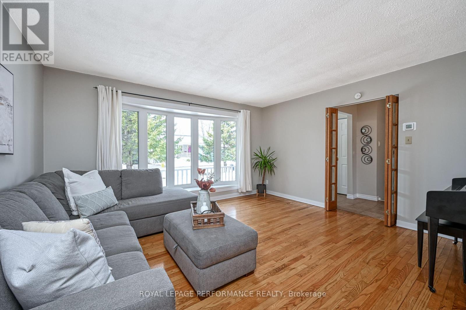 11 Princess Street, Carleton Place, Ontario  K7C 2M6 - Photo 6 - X12120699
