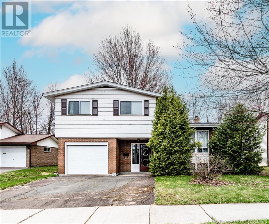 Property at 69 Chandler Crescent image 1